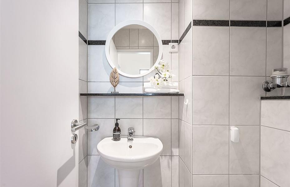 21 Gäste WC