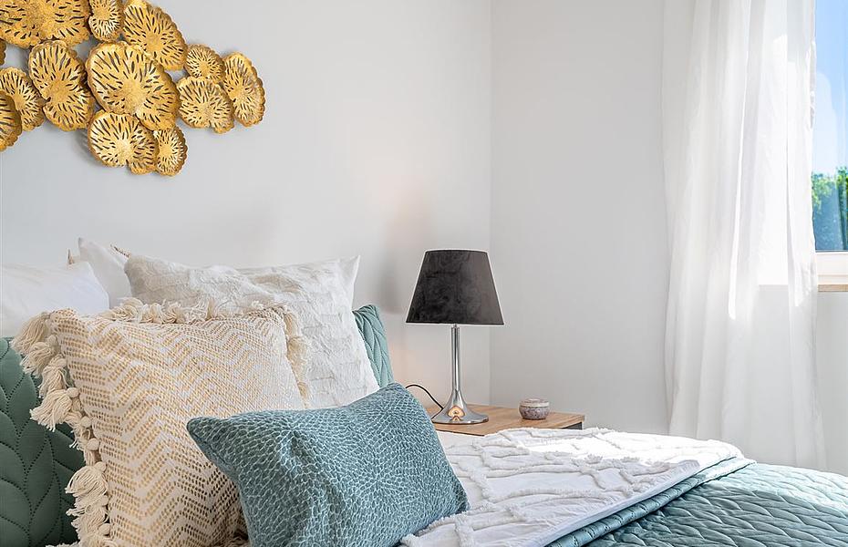 14 Schlafzimmer
