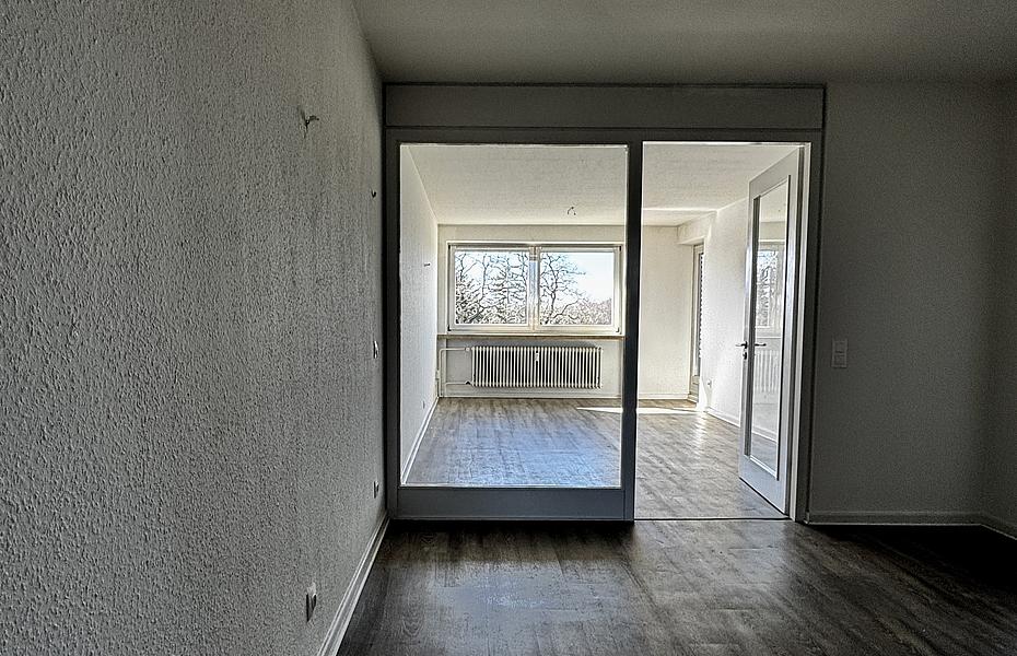 Flur und Wohnzimmer